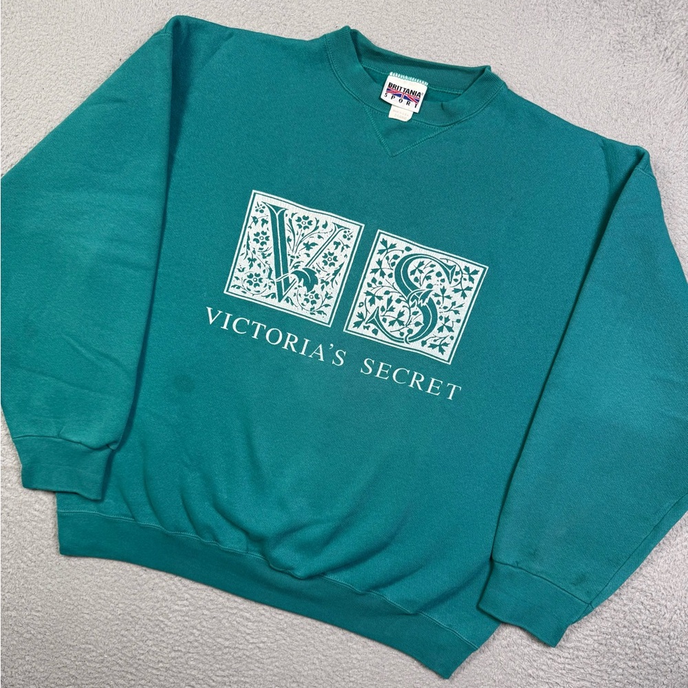 Vintage 90s Victoria’s Secret sweatshirt‎